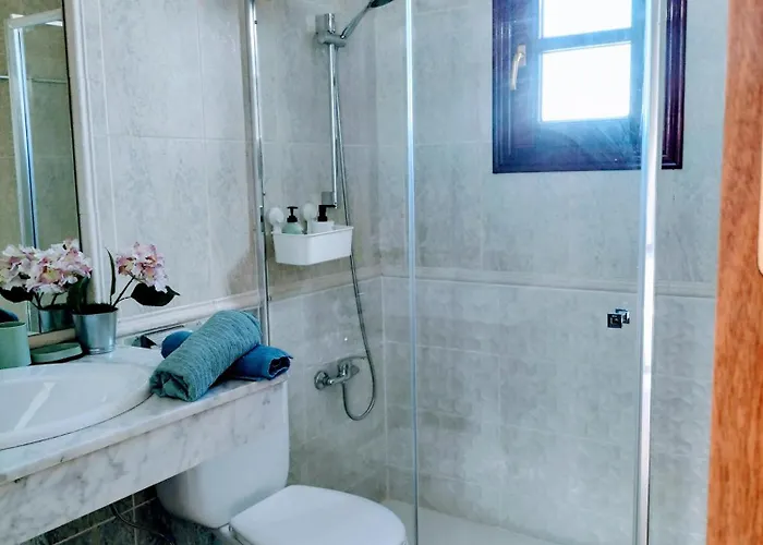 Lovely Kiluka Heated Pool 펜션