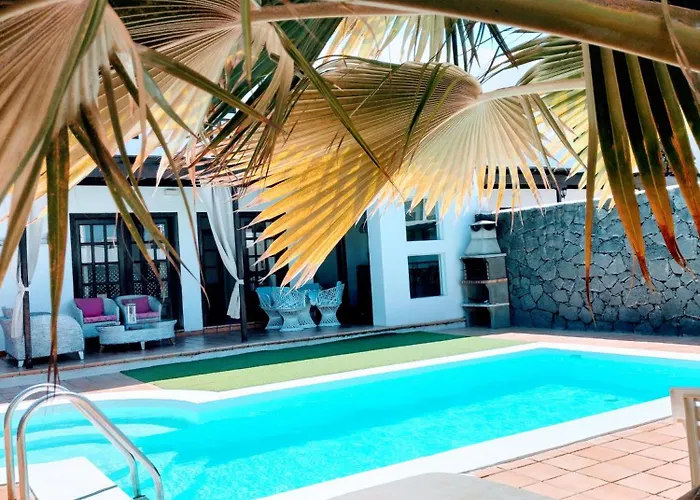 Lovely Kiluka Heated Pool 플라야블랑카