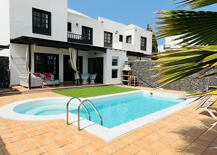 펜션 Lovely Kiluka Heated Pool *